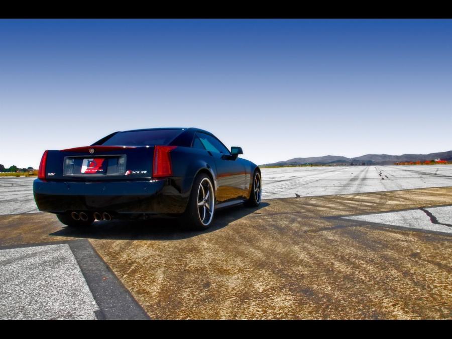  Cadillac XLR-V by D3 2008 года  (фото 7 из 14)